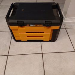 Brand New GEARWRENCH  232 Pc Tool Set