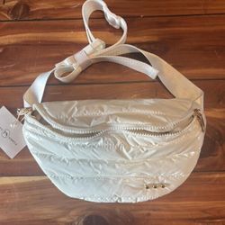Pretty Simple White Belt Bag NWT