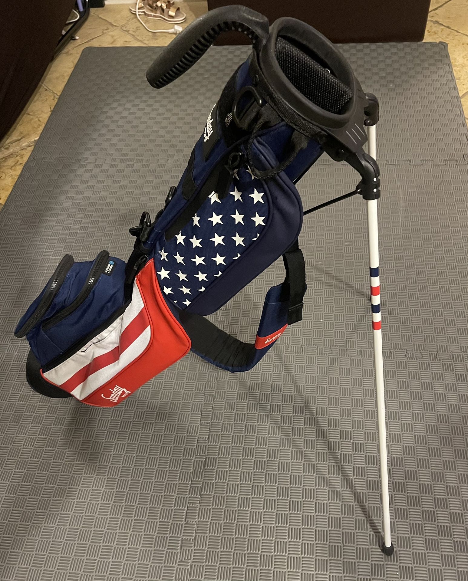 New USA Sunday Golf bag 