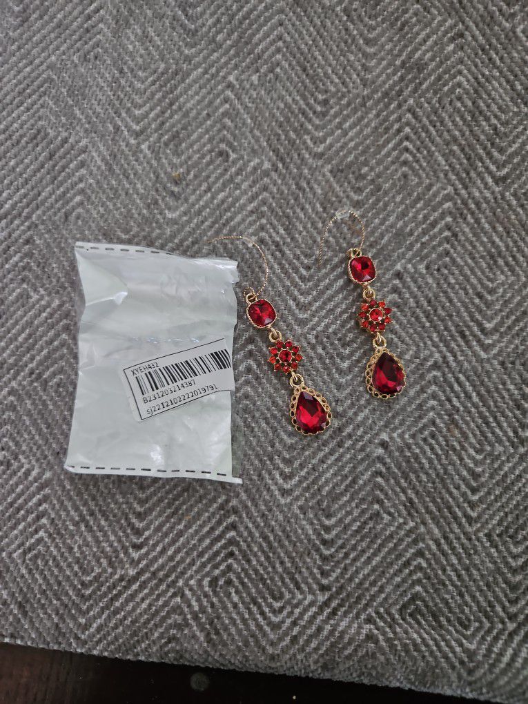 Red Earrings 