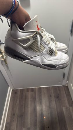 Jordan 4