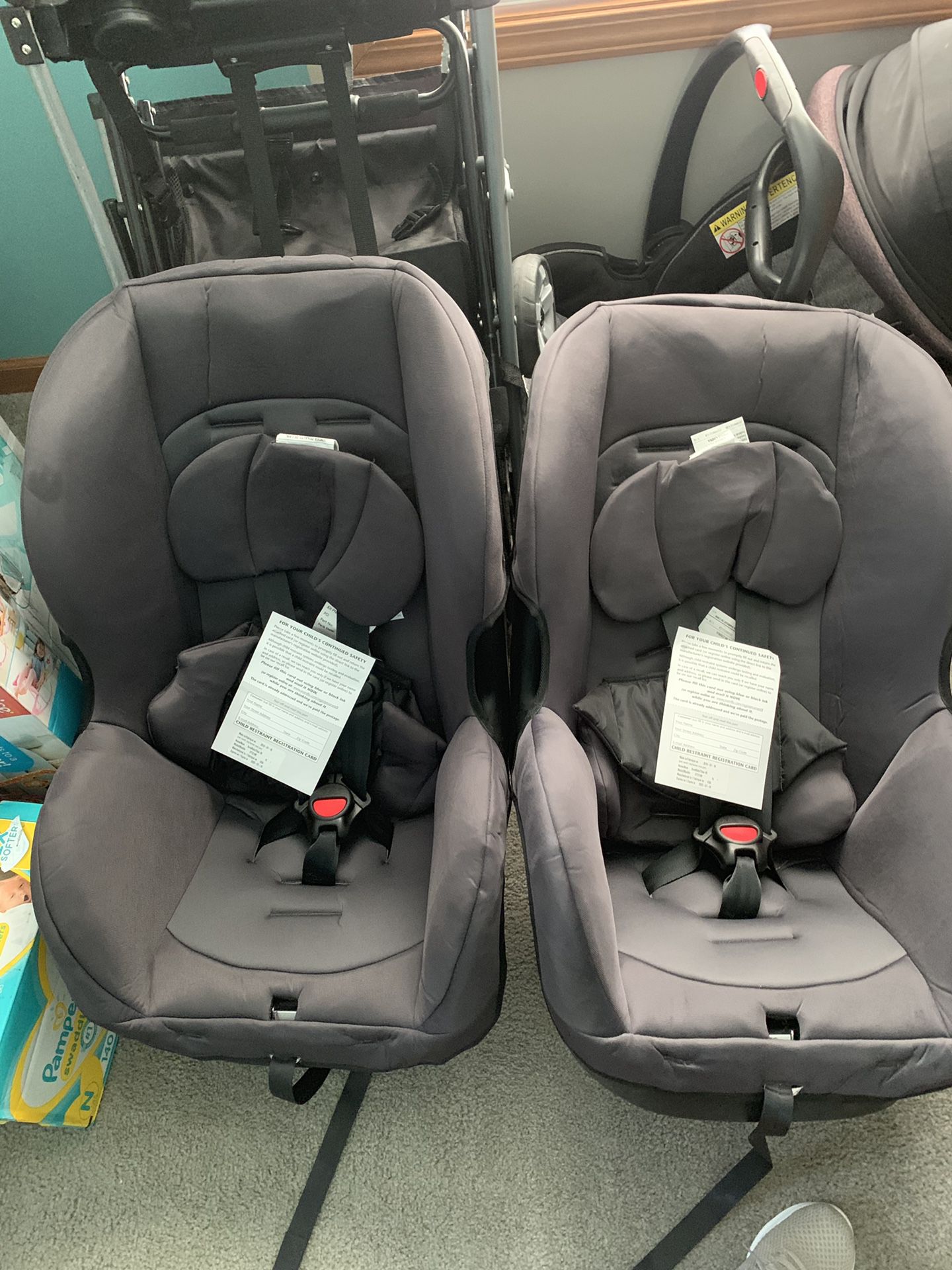 2 evenflo SureRide/titan 65 car seat