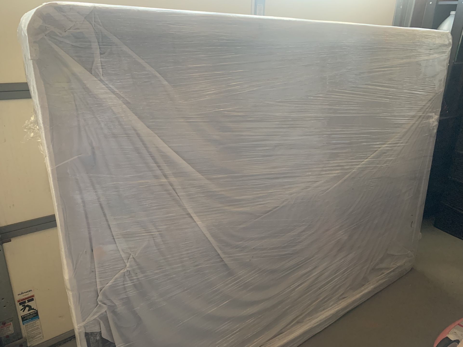 Box Spring- Free