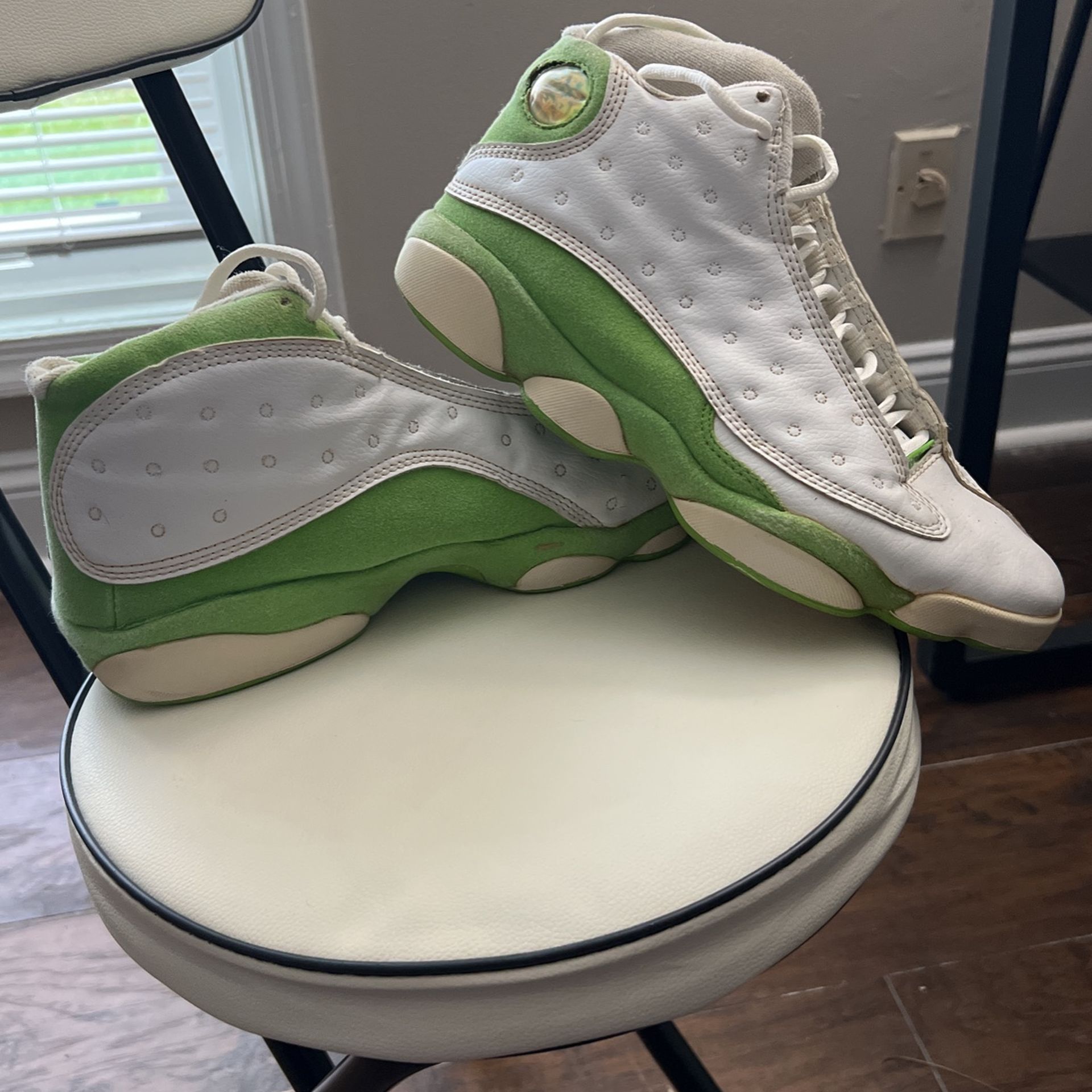 Jordan Retro 13 green