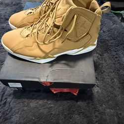 Jordan True Flight Golden Harvest Size 12