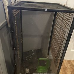 Chameleon Enclosure