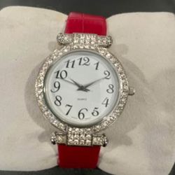 Vintage Womens Avon Rhinestone Watch.