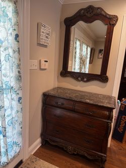 Accent table and mirror