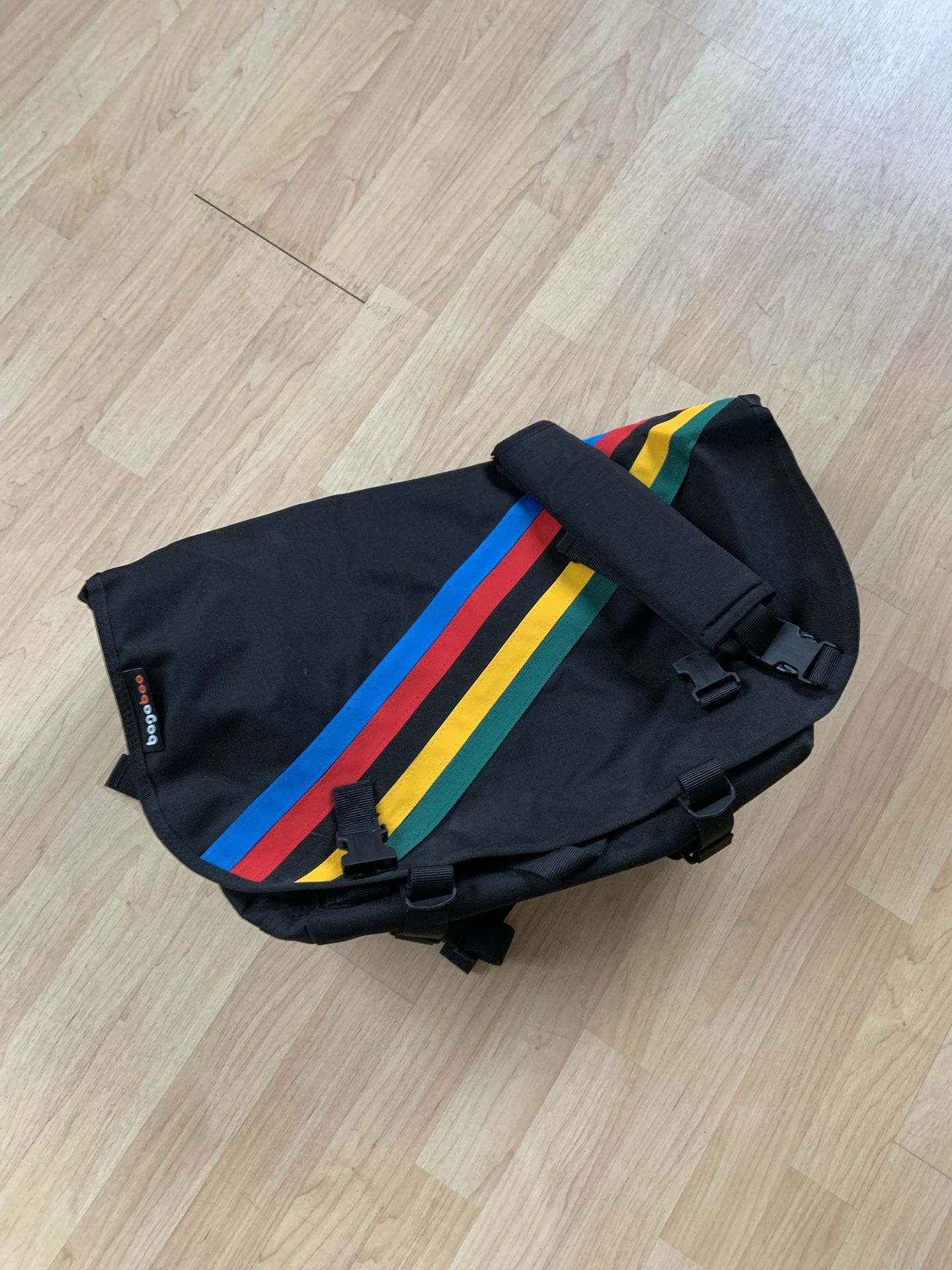 Bagaboo Workhorse Messenger Bag for Sale in Los Angeles, CA - OfferUp