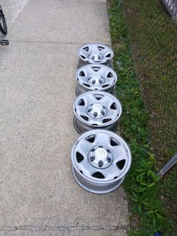 Toyota Tacoma rims "16"