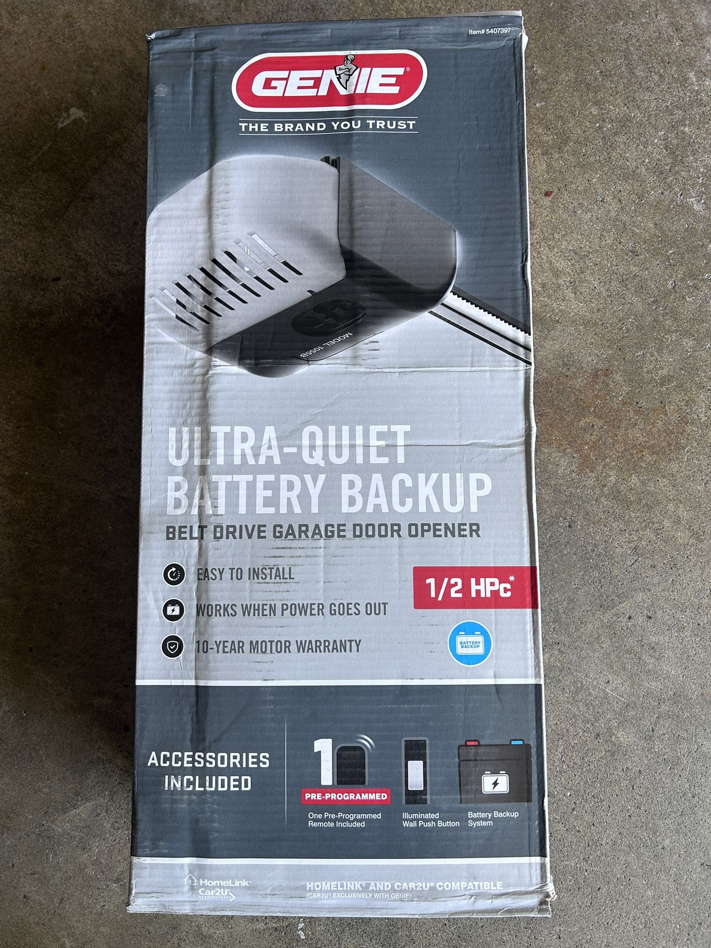 NEW Genie Ultra Quiet Garage Door Opener 1/2hp With Battery Backup