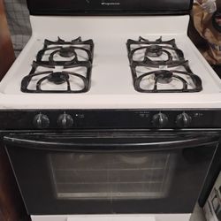 Frigidaire 4 Burner Stove