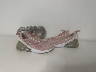 Nike Air Max 270 Sneakers size 7.5