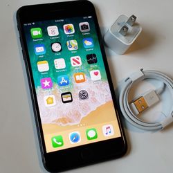 iPhone 8 Plus, 64GB, unlocked, works any company sim card any country internationally 