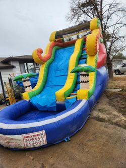 Inflatable water slide