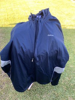 Reebok Windbreaker Jacket. Chamarra