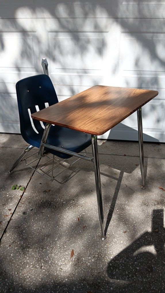 Well Made Steel Frame, Wood, Plastic Seat Student Desk