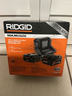 RIDGID. 18V Lithium Ion 2.0Ah & 4.0Ah MAX OUTPUT Starter Kit.