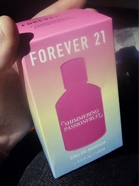 Forever 21 Shimmering Passionfruit