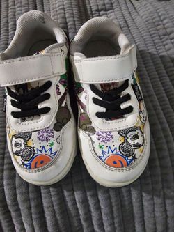 Zara Disney Size 8 childrens