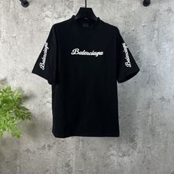 Balenciaga Men’s T-shirt 2025 New  