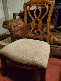 Dining table chairs 2 of them