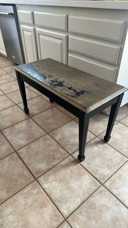 Distressed Piano Bench 