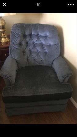 ROCKER RECLINER