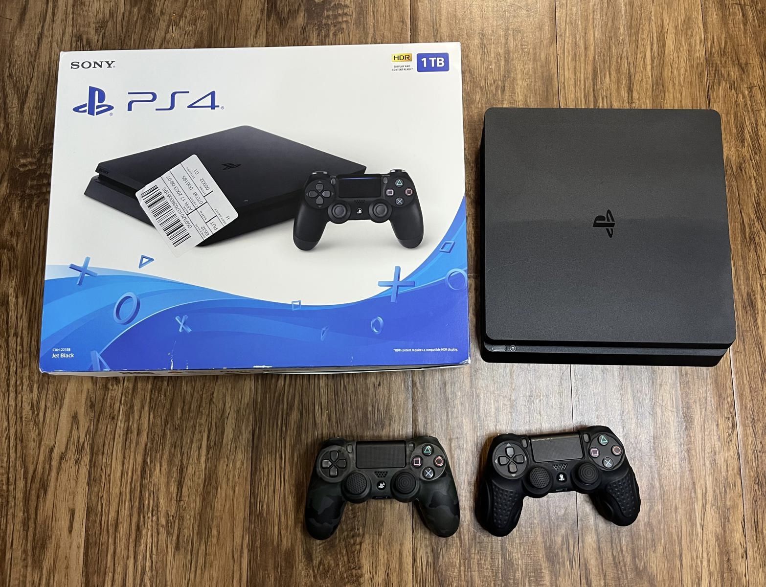PlayStation 4 Slim