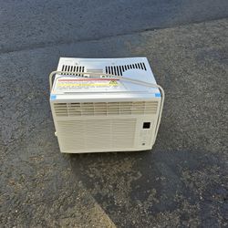 LG AC Window Unit