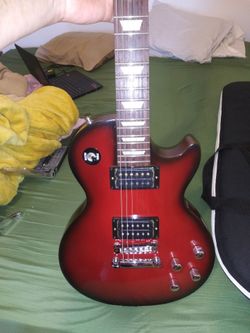 "American Gibson 2013 Les Paul Future Tribute."