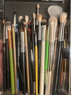 Makeup Brushes