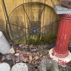 Antique Wagon Wheel . 1800s