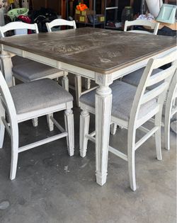 Ashleys Counter Height Table & 6 chairs