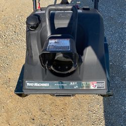 Yard Machines 3.5 Horse Power Snow Blower 