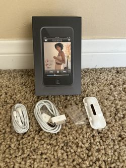 iPod Touch 1st Generation with RARE Corinne Bailey Rae on Cover (RARE)
