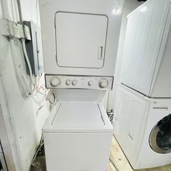Whirlpool Washer&dryer Stackable 24inch