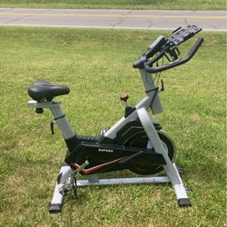 Supaka Spin Bike Exercise Bike for Sale in East Lansing MI OfferUp