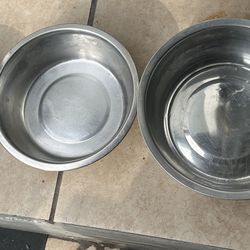 Pet Bowls