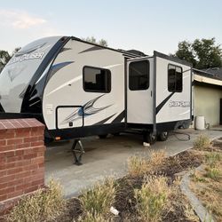 2018 Shadow Cruiser Travel Trailer