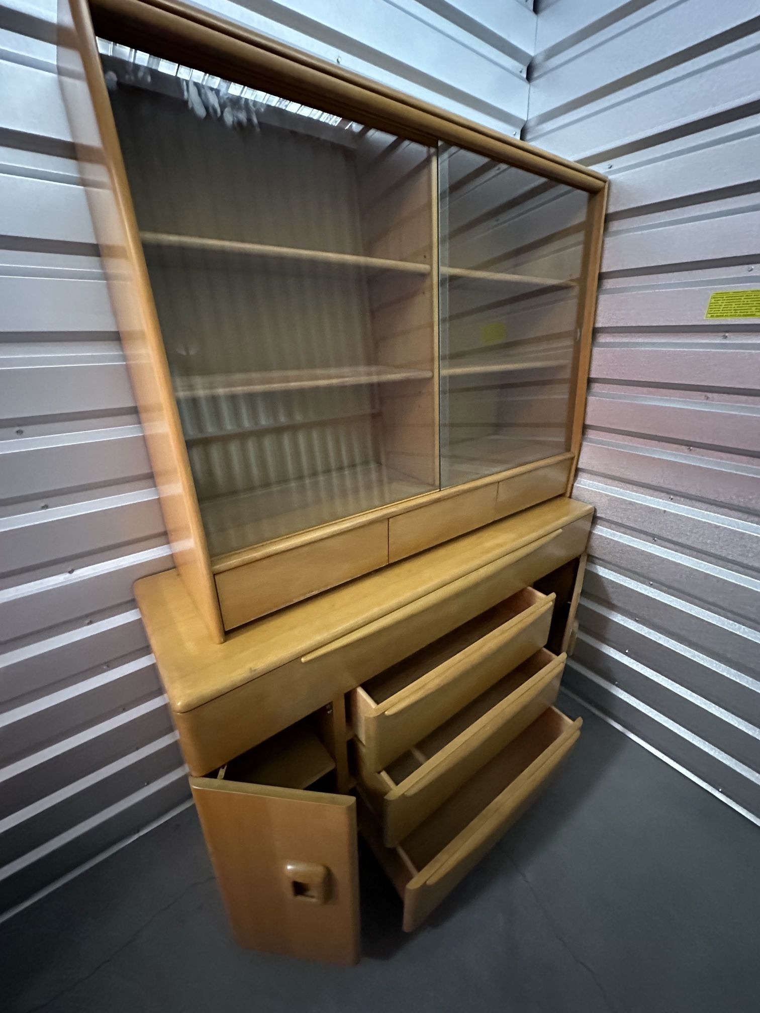 MCM - Heywood Wakefield - Cabinet & Hutch