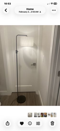 Modern Floor Lamp With Matte Black Base And Floor Control Switch H62” In It Perfect Condition Z