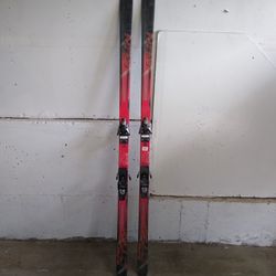 Skis
