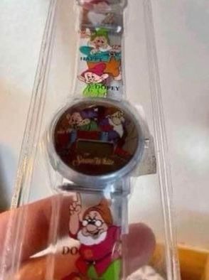 Vintage Disney 1990s - Holographic Snow White Watch Jewelry Collectible