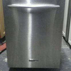 Kitchen Aide Dishwasher 