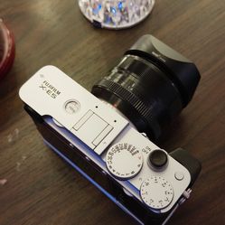 Fujifilm XE5 body only.