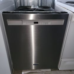 Maytag Stainless Steel Undermount Dishwasher