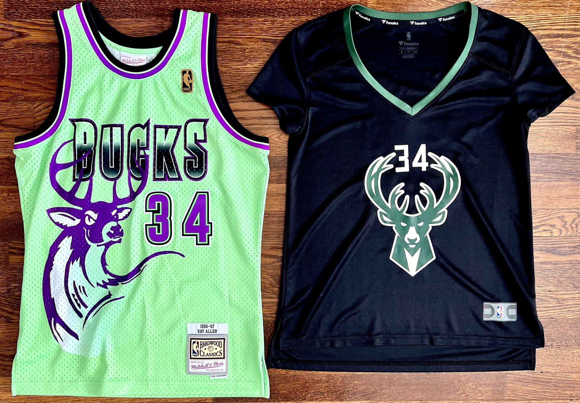 Milwaukee Bucks NBA Basketball Tops - Tank Jersey + V-neck Women’s Jersey Tshirt - Allen, Antetekounmpo #34 Jerseys - Size: S