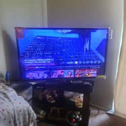 Led With Broken Screen 