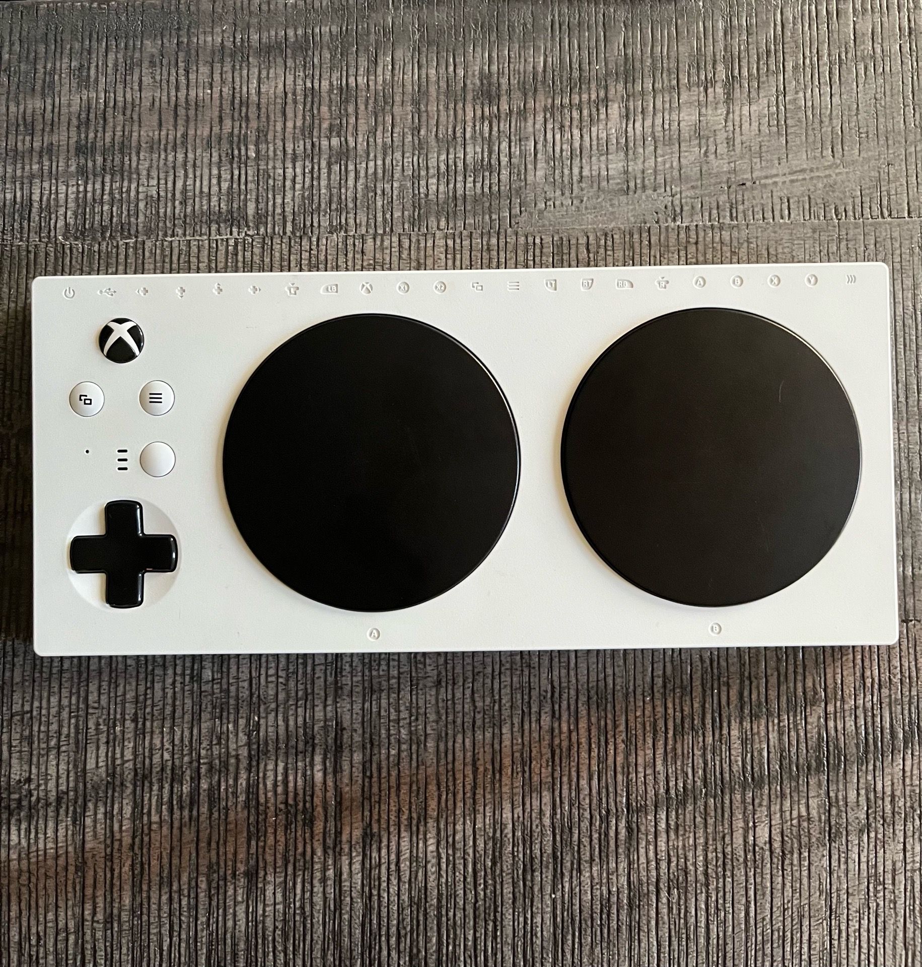 XBOX ADAPTIVE CONTROLLER